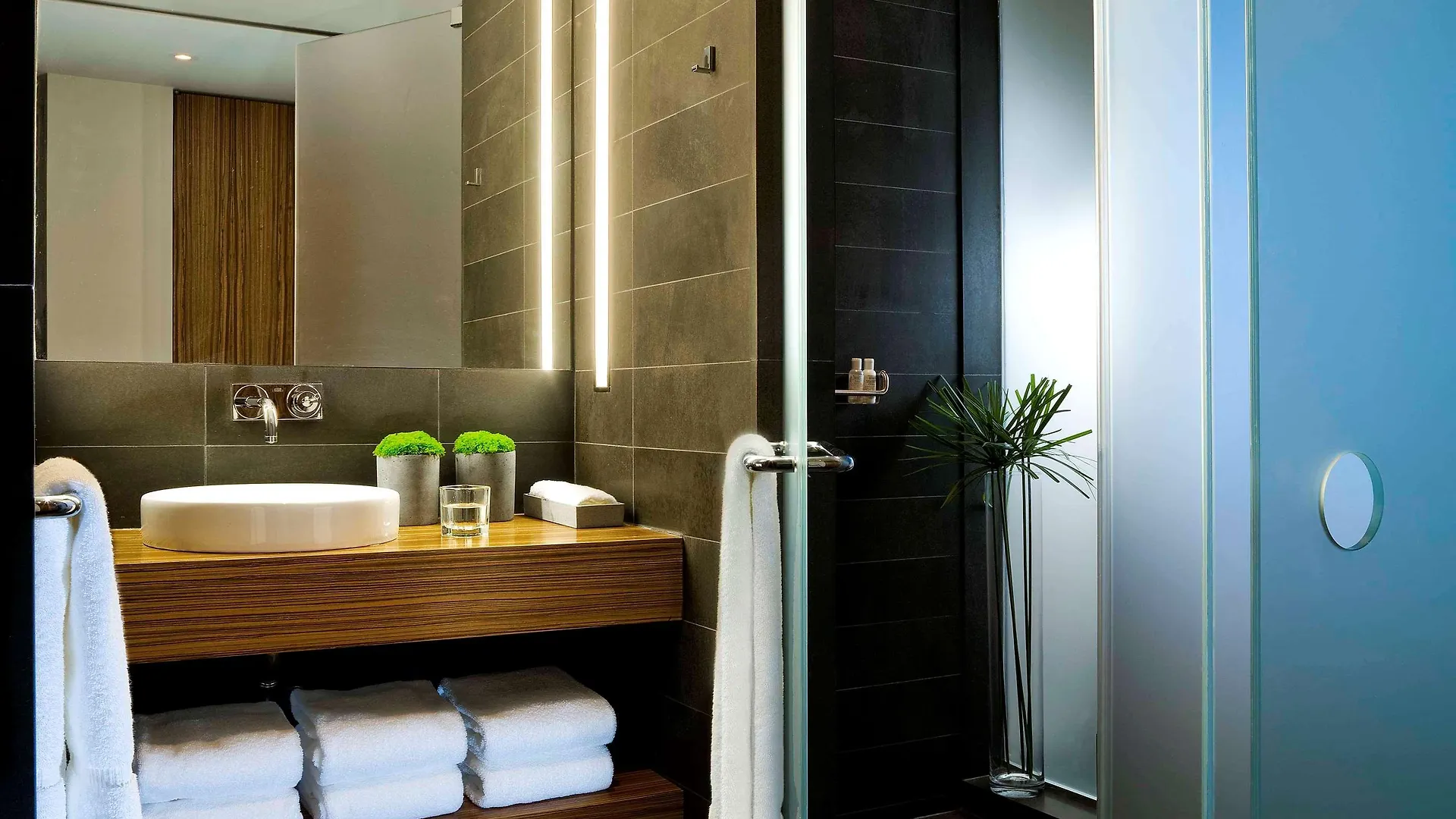 Sixty Les Hotel New York