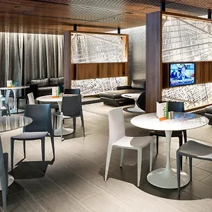 מלון Courtyard By Marriott Long Island City/new York Manhattan View, ניו יורק